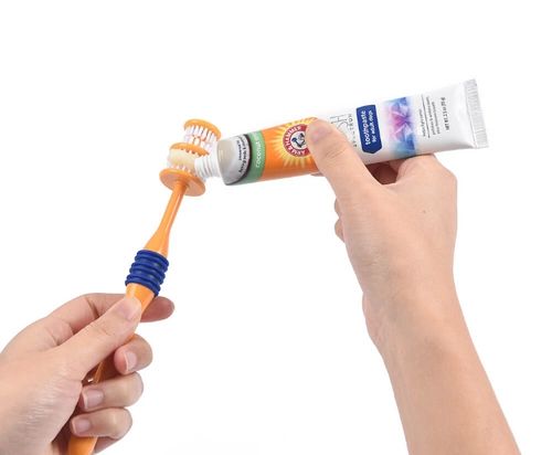 Pasta do zębów Kokos Mięta 55g ARM AND HAMMER 